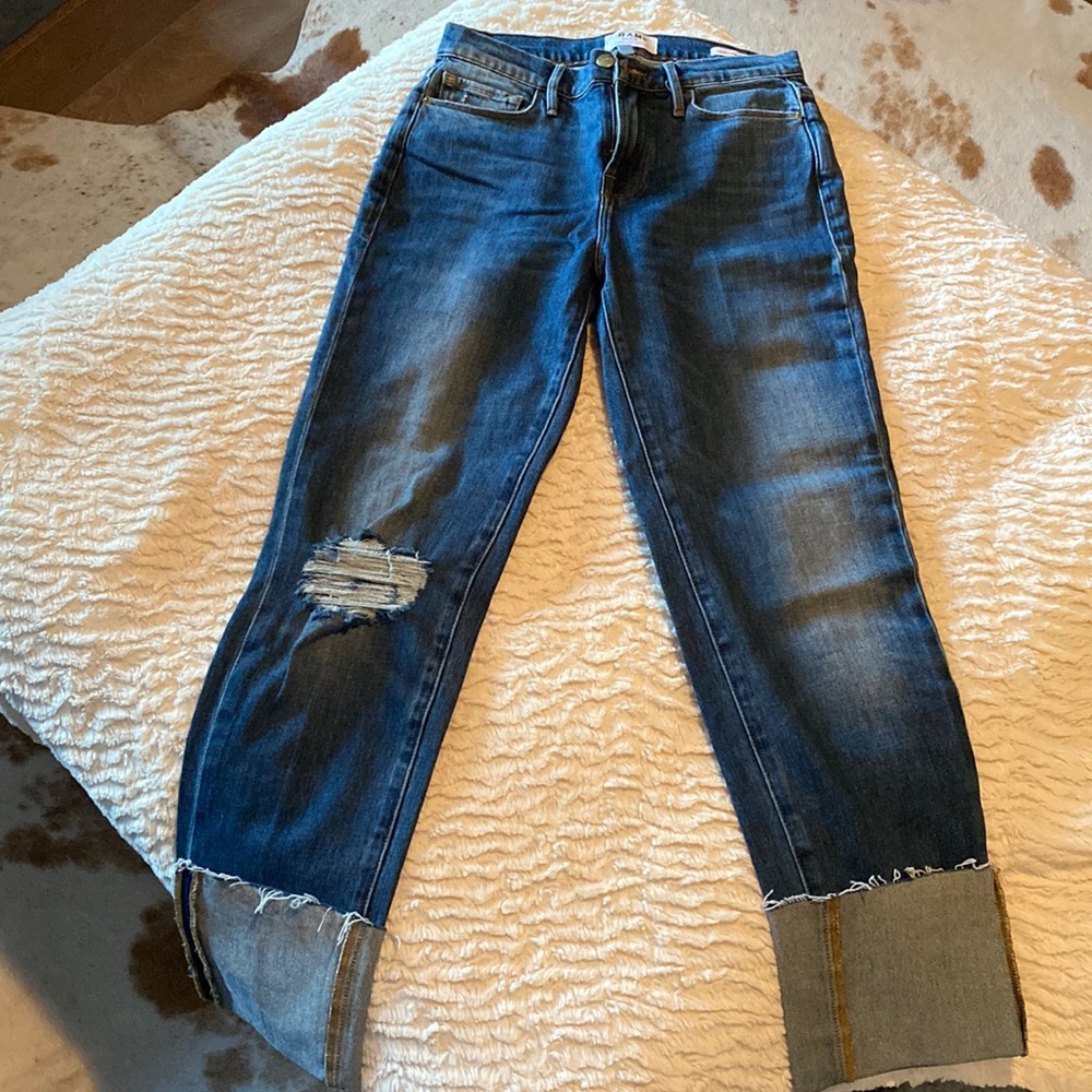 FRAME washed distressed cropped denim jeans… NWOT